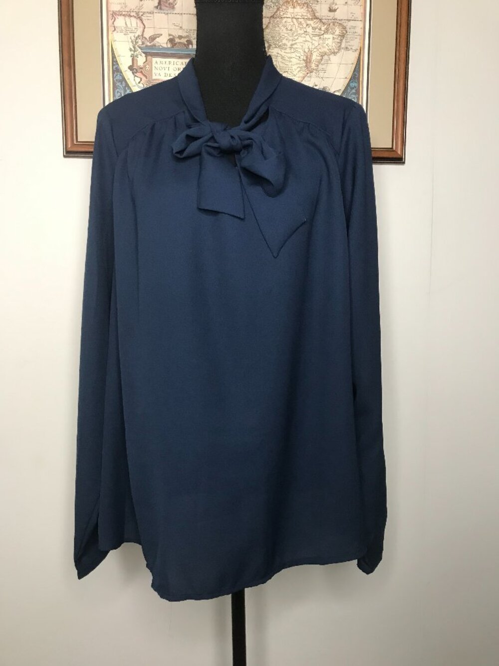 Anne Weyburn Women's Size 20 Long Sleeve Navy Blue Pullover Workwear